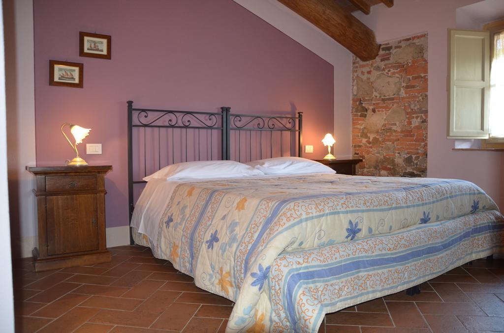 Agriturismo Al Podere Di Rosa Lucca Exterior foto